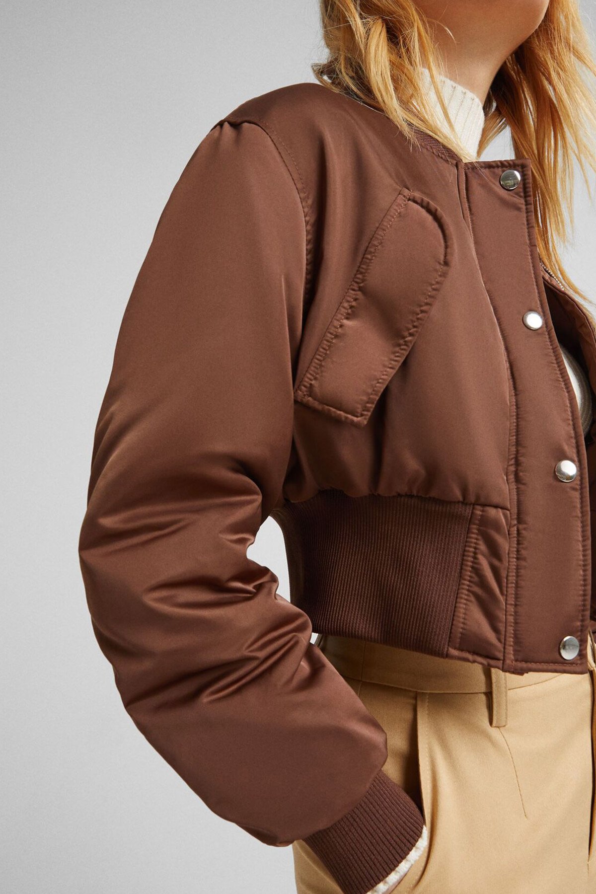 Cropped Satin Bomber Jacket - Imagem 3