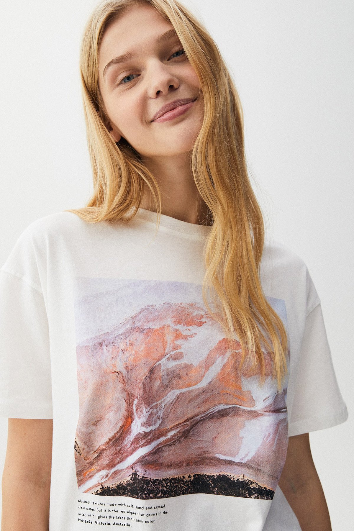 Short Sleeve T-Shirt With Landscape Graphic - Imagem 3